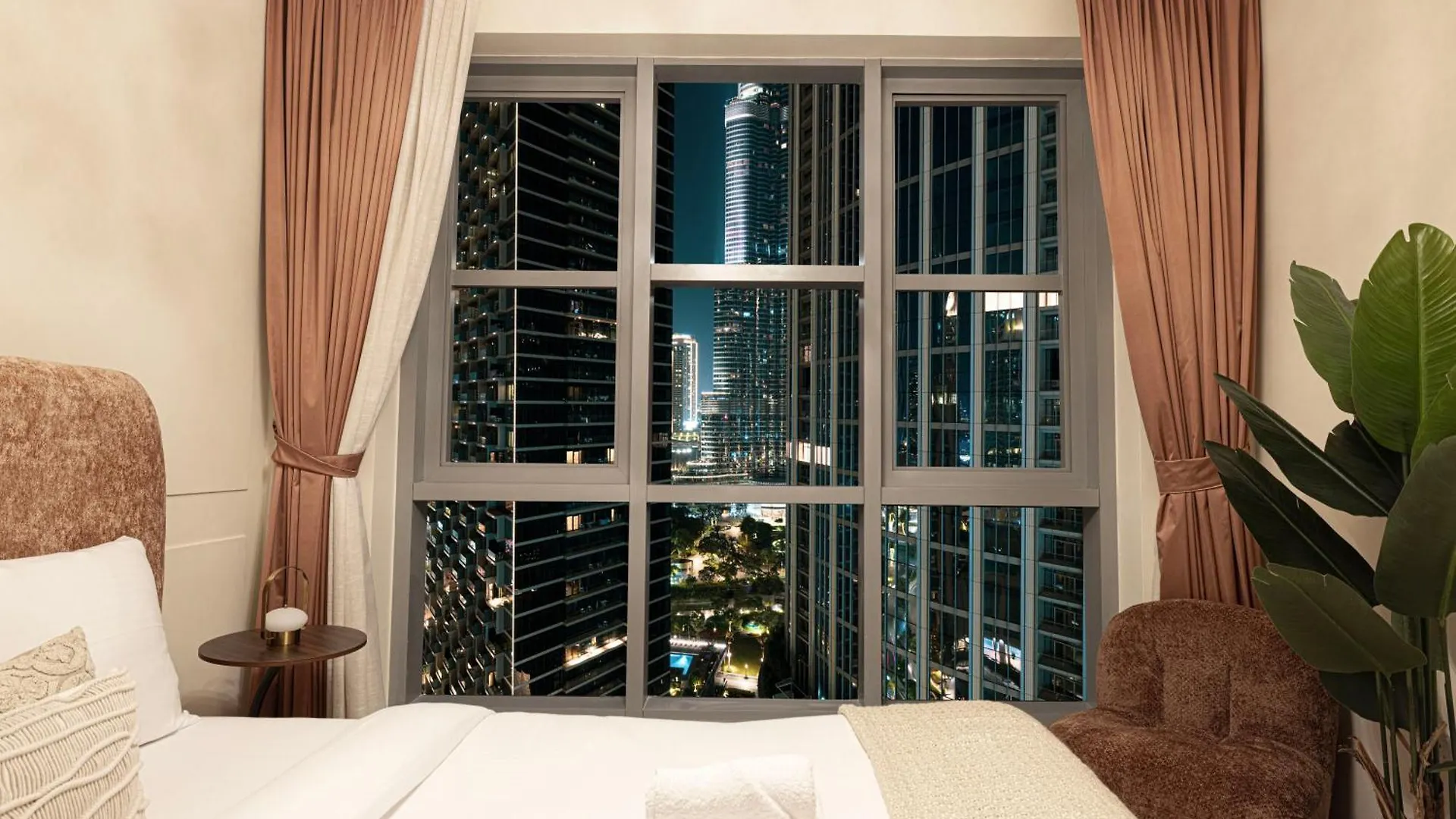 Splendid 2Br Burj Khalifa & Fountain View Apartment Dubai