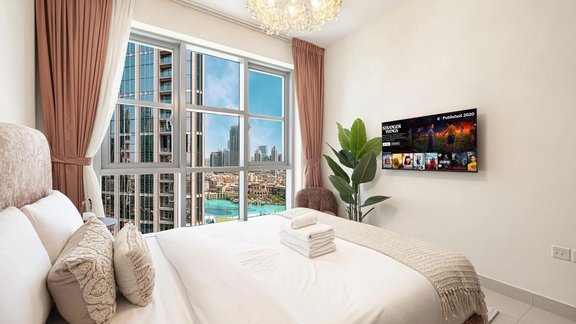Splendid 2Br Burj Khalifa & Fountain View Apartment Dubai