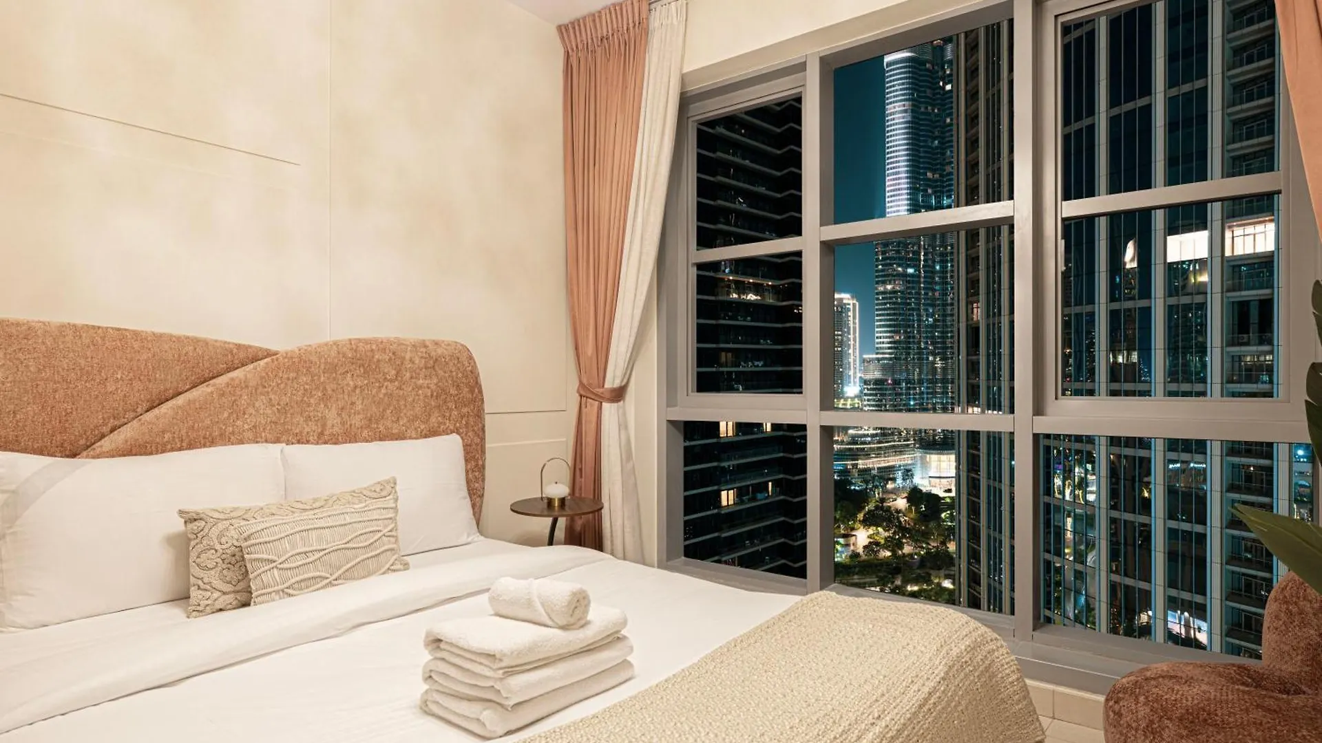 Splendid 2Br Burj Khalifa & Fountain View Apartment Dubai United Arab Emirates