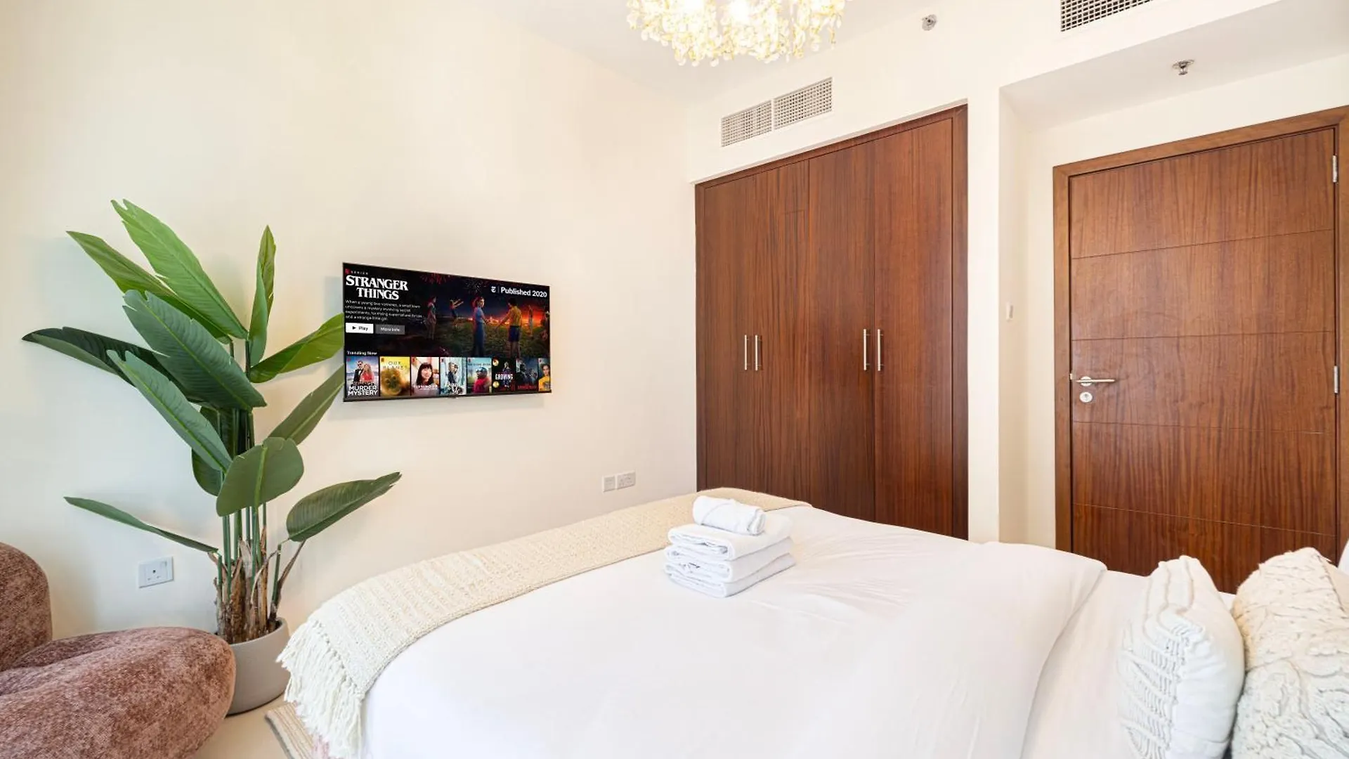 Splendid 2Br Burj Khalifa & Fountain View Apartment Dubai