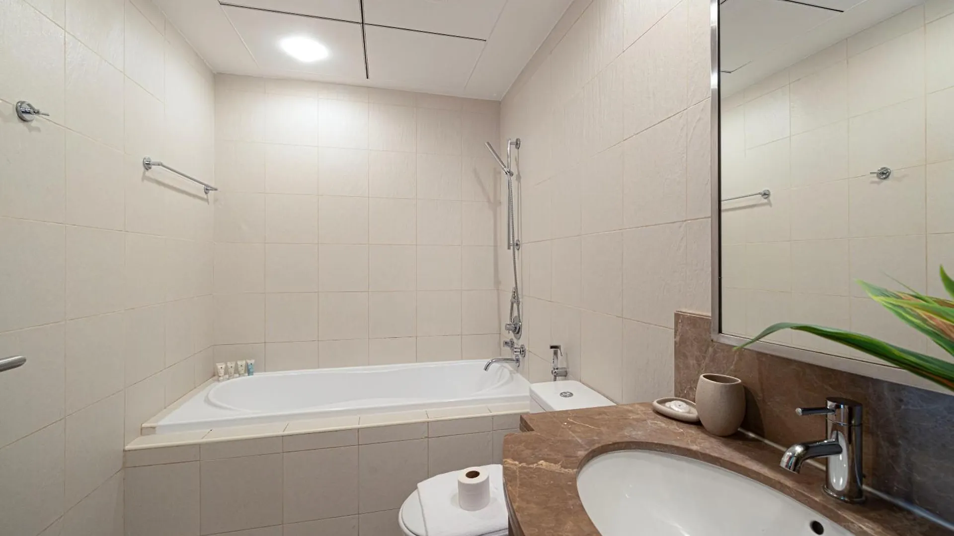 Splendid 2Br Burj Khalifa & Fountain View Apartment Dubai